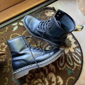 dr. martens boots